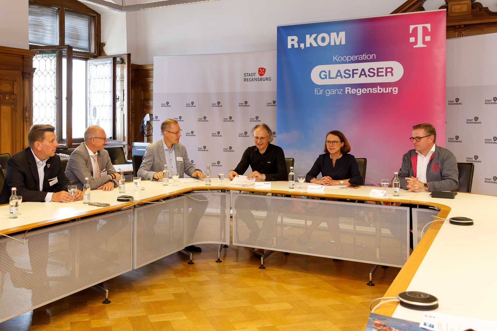 Referenz: Pressearbeit R-KOM